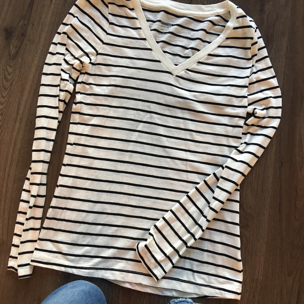 Classic Navy/White Stripe V-Neck
